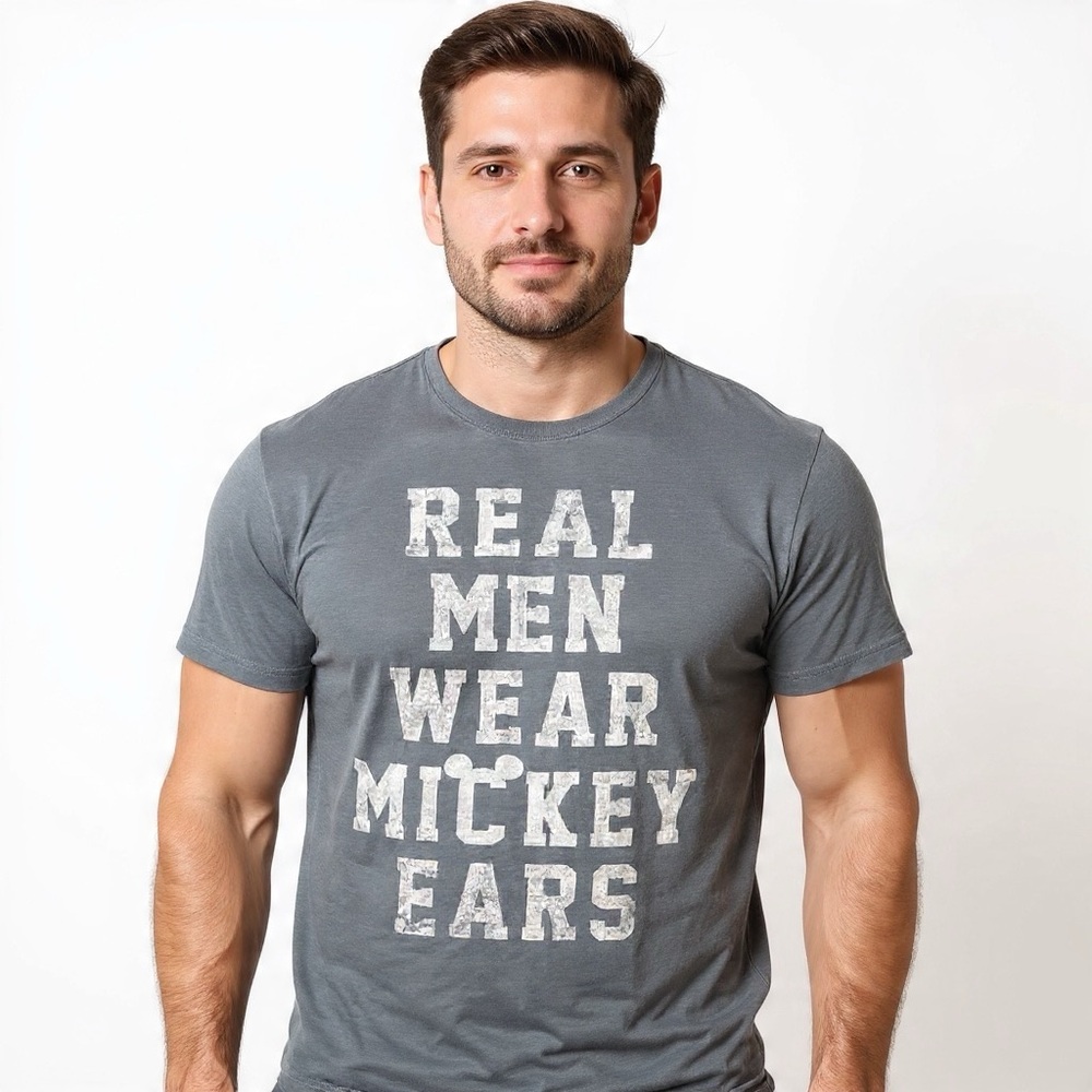 Disney Mickey Mouse Real Men Wear Mickey Ears Men’s Graphic Tee Medium